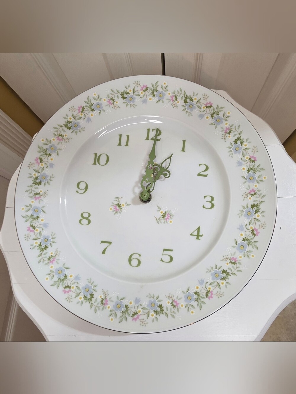 Johann Haviland Vtg Floral Plate Style Round Wall Clock